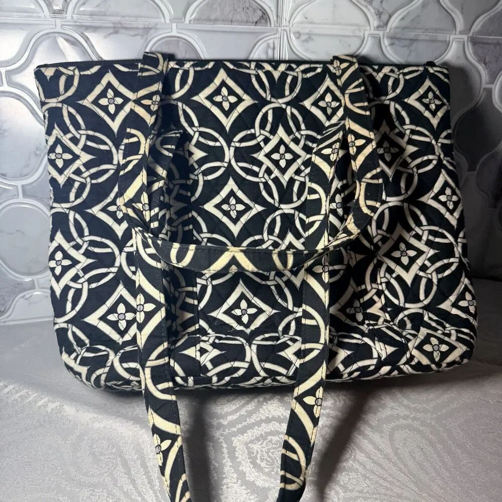 Vera Bradley Black White Geometric Large Tote Zip Closure Pockets